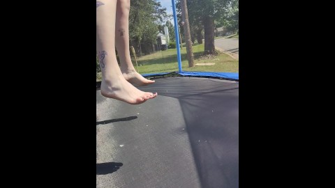 Naked Trampoline sexi video