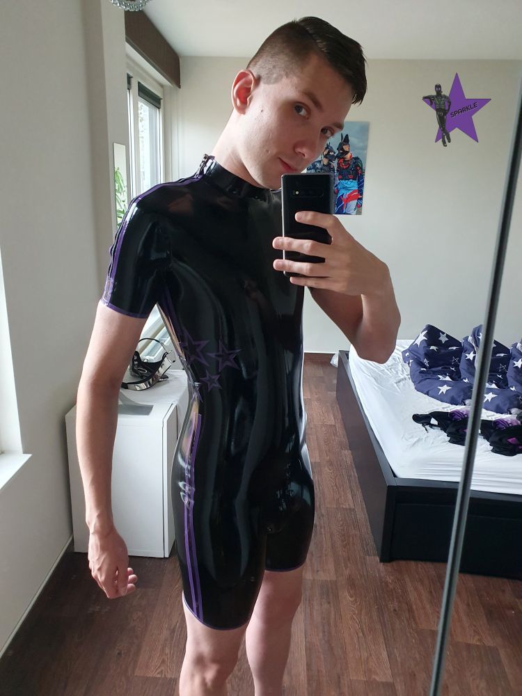 dammy damilare recommends latex twinks pic