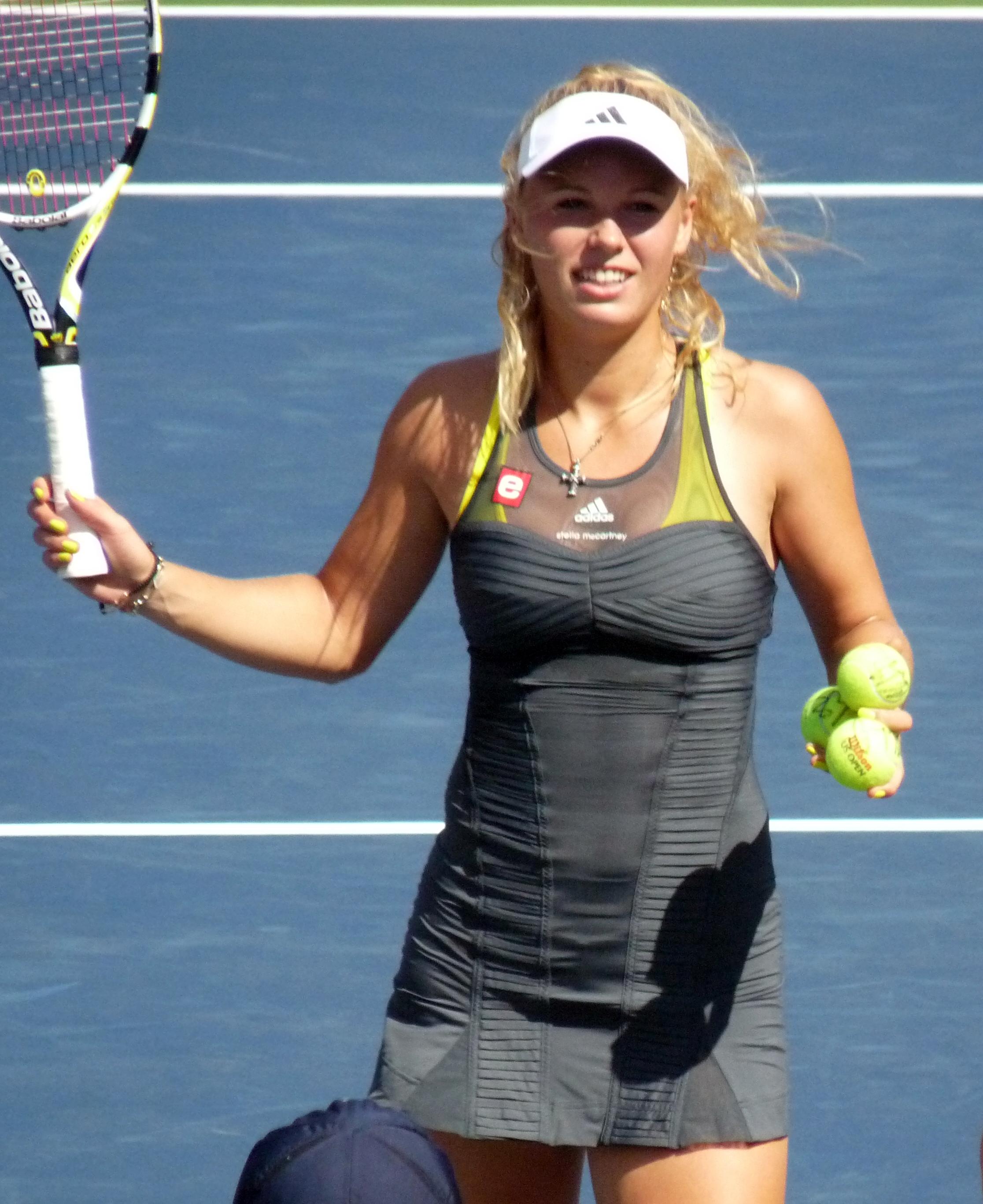 anita yuningsih recommends Tennis Nipples