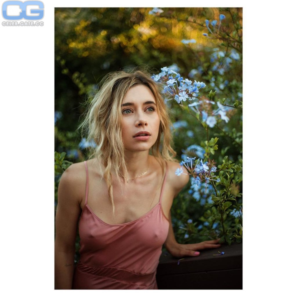 bonnie bartz recommends olesya rulin naked pic