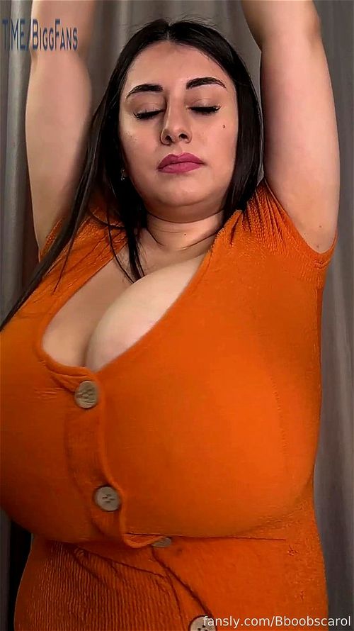 natural big tits riding