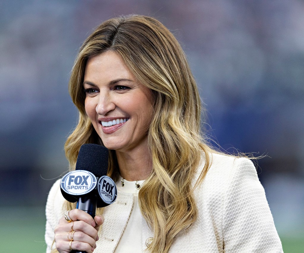 aggeliki geronti recommends erin andrews leaks pic