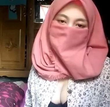 donavan hayes recommends bokep jilbab pink pic