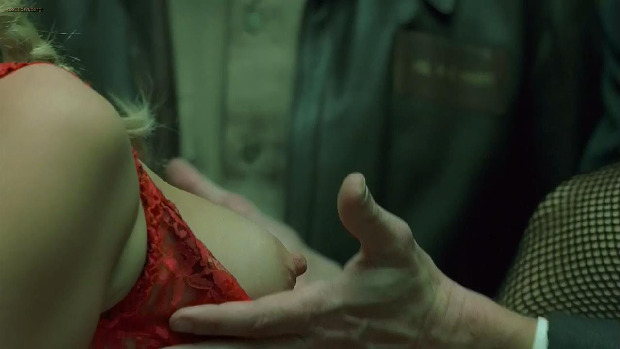 Maria Bello Nude komik pregnant